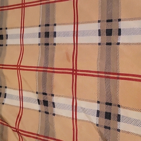 Burberry Classic Plaid square silk scarf *flaws* *missing authentic tag* 34x33 - Picture 6 of 7
